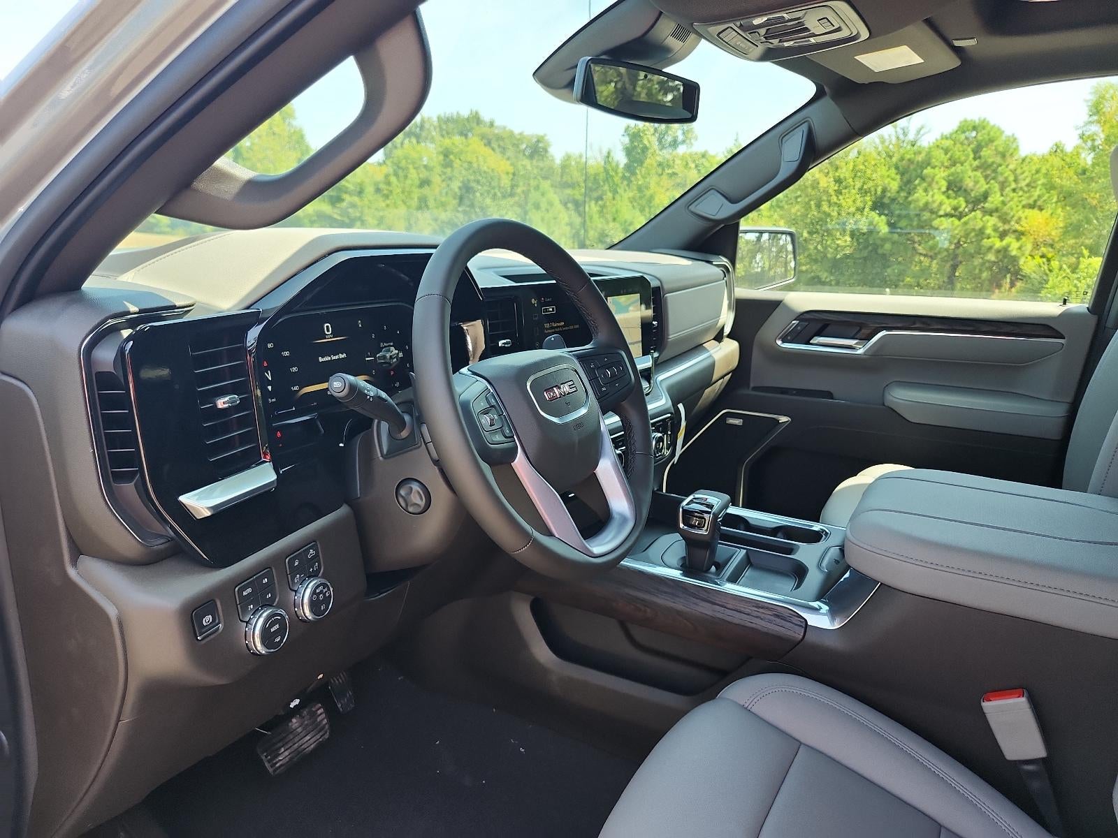 2026 GMC Sierra 1500 SLT - Photo 13
