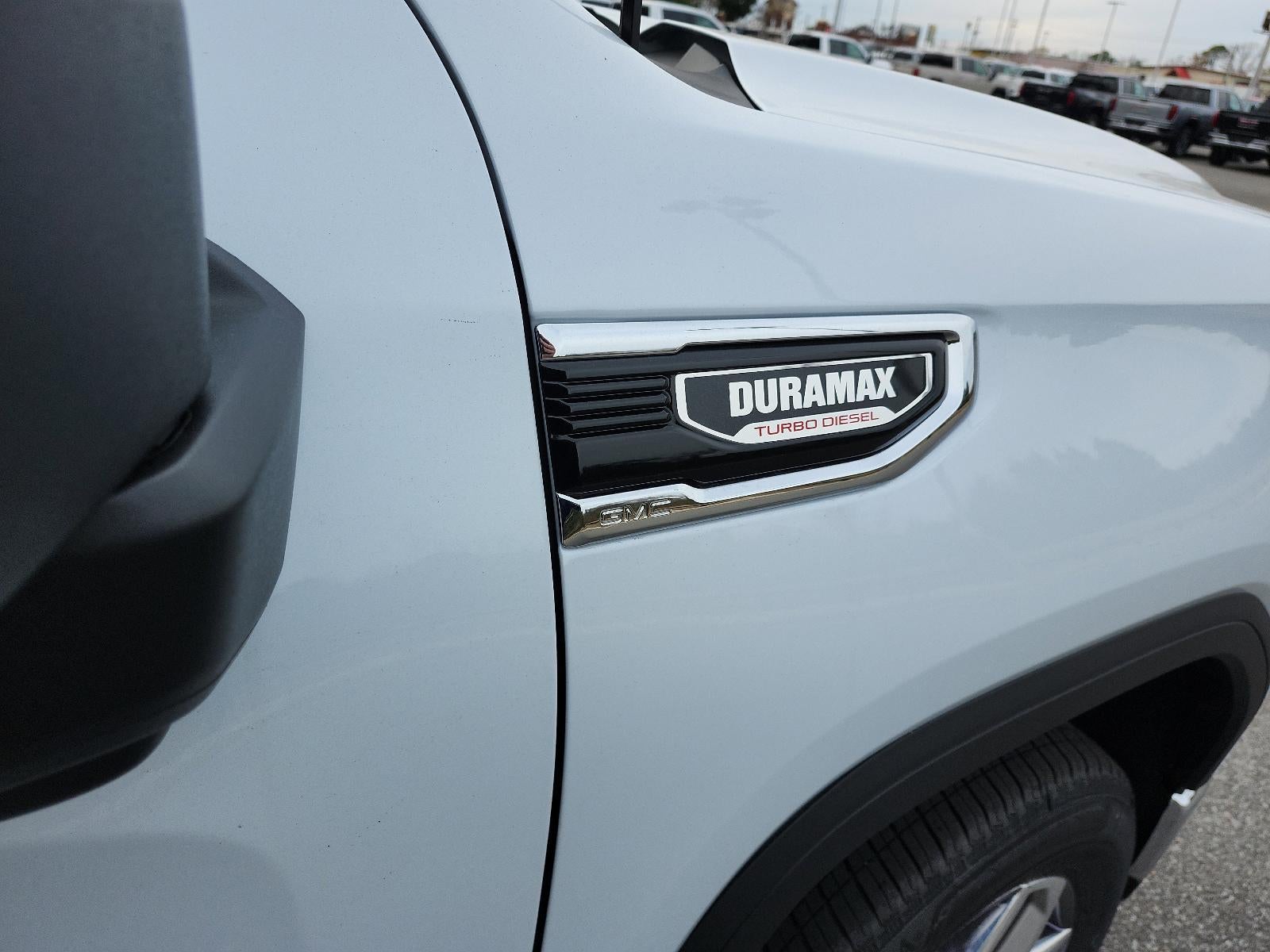 2026 GMC Sierra 1500 Crew Cab Short Box 4-Wheel Drive SLT