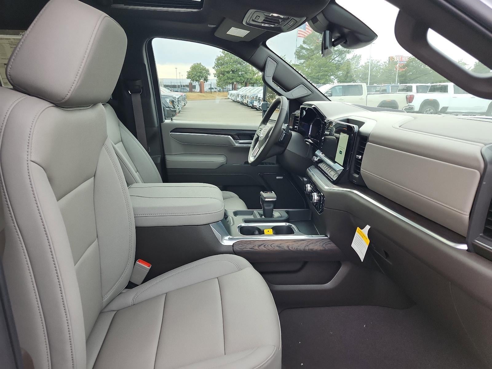 2026 GMC Sierra 1500 Crew Cab Short Box 4-Wheel Drive SLT