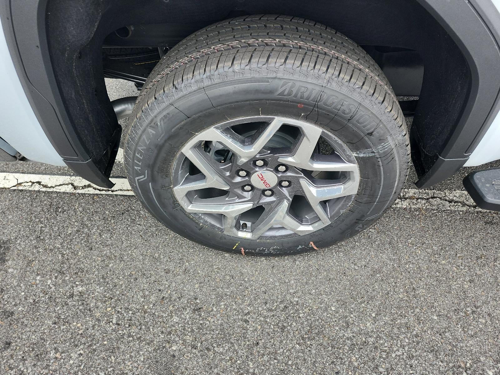 2026 GMC Sierra 1500 Crew Cab Short Box 4-Wheel Drive SLT