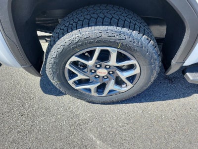 2026 GMC Sierra 1500 Crew Cab Short Box 4-Wheel Drive SLT