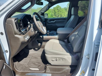 2026 GMC Sierra 1500 Crew Cab Short Box 4-Wheel Drive SLT