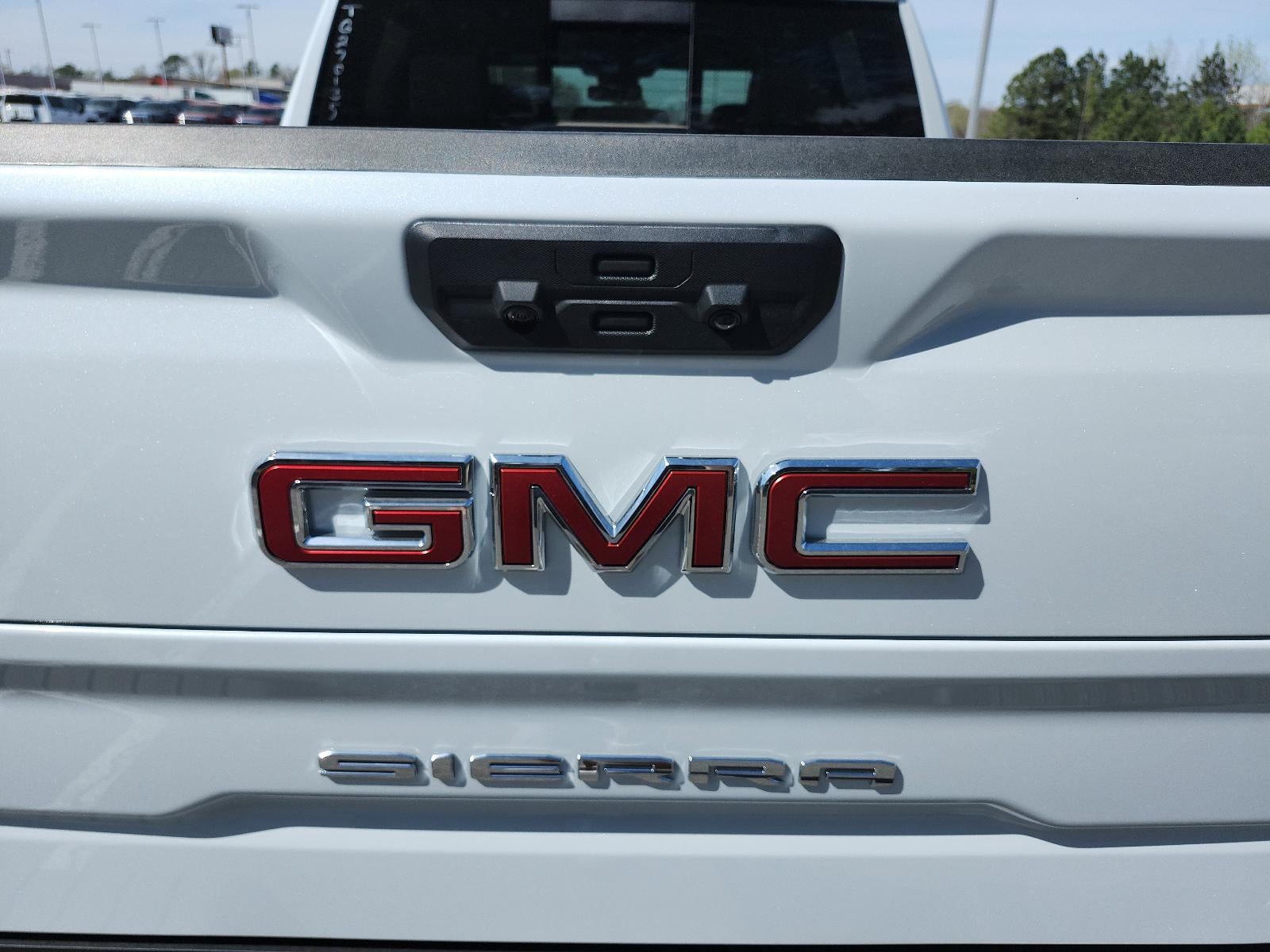 2026 GMC Sierra 1500 Crew Cab Short Box 4-Wheel Drive SLT