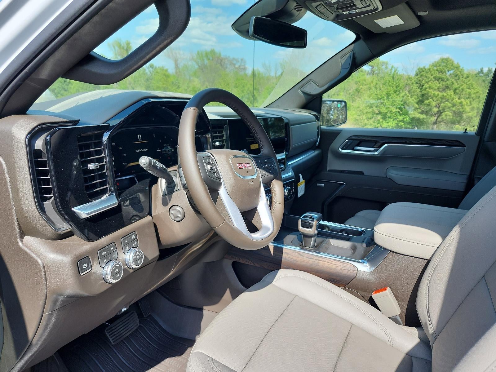 2026 GMC Sierra 1500 Crew Cab Short Box 4-Wheel Drive SLT