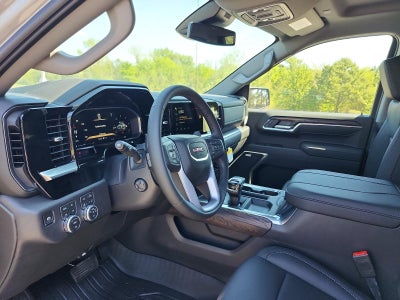 2026 GMC Sierra 1500 Crew Cab Short Box 4-Wheel Drive SLT
