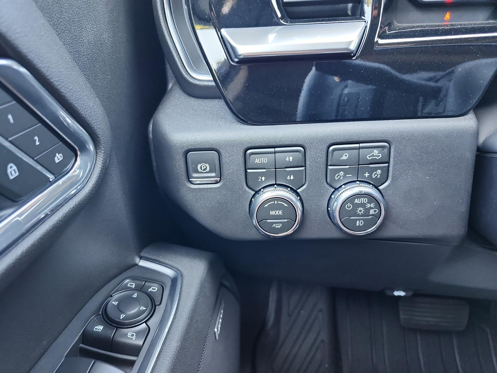 2026 GMC Sierra 1500 Crew Cab Short Box 4-Wheel Drive SLT