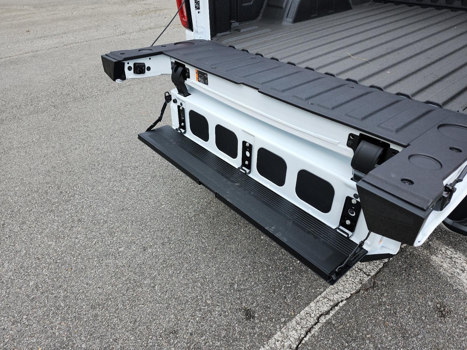 2026 GMC Sierra 1500 Crew Cab Short Box 4-Wheel Drive SLT