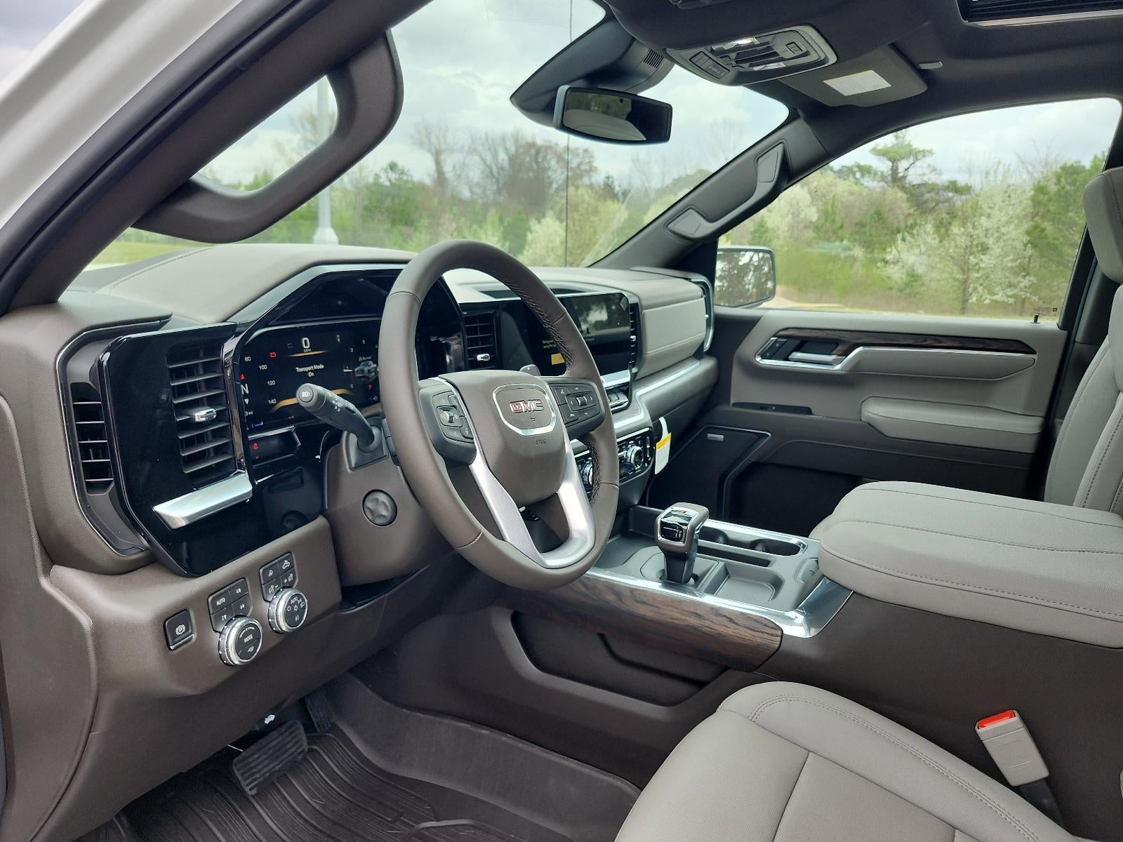 2026 GMC Sierra 1500 Crew Cab Short Box 4-Wheel Drive SLT