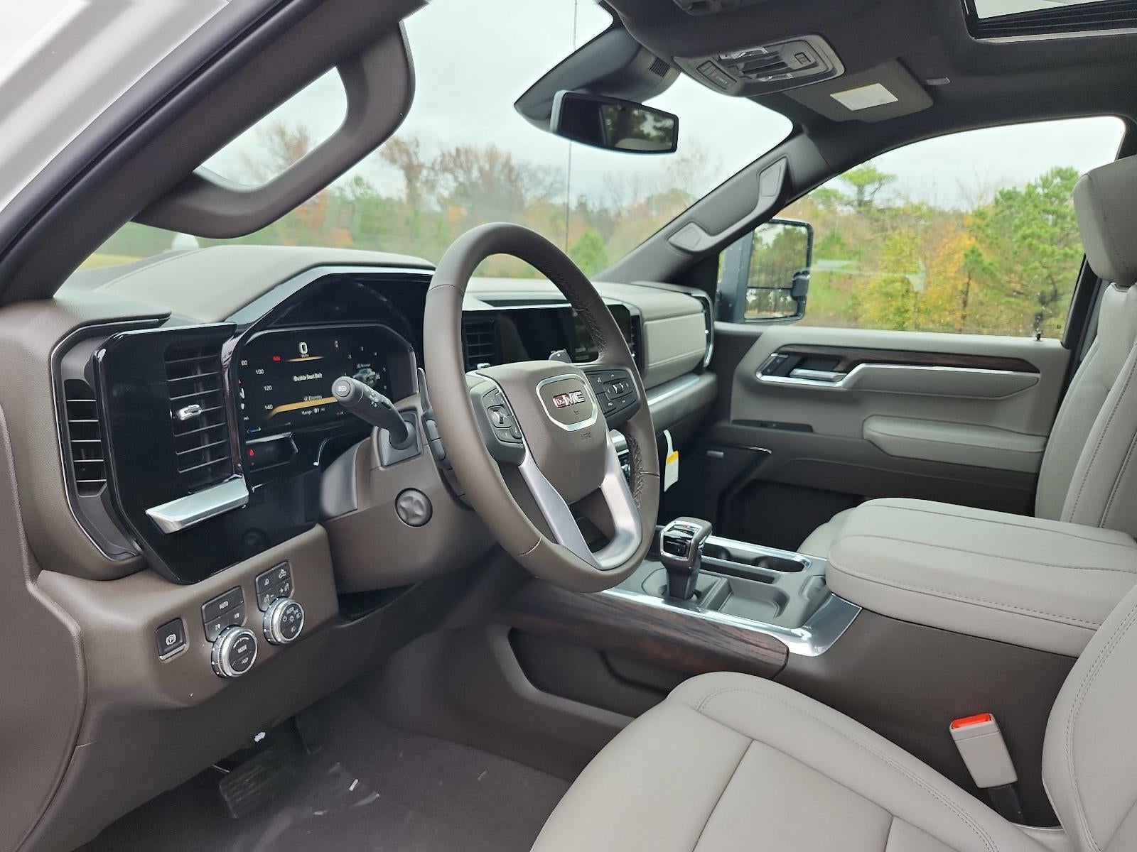 2026 GMC Sierra 1500 Crew Cab Short Box 4-Wheel Drive SLT