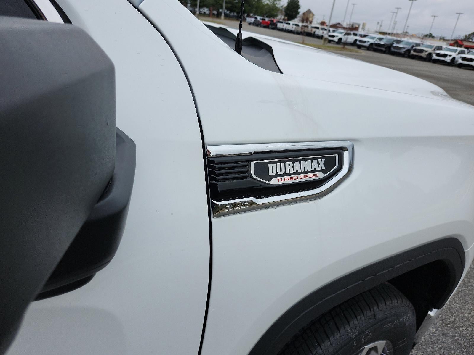 2026 GMC Sierra 1500 Crew Cab Short Box 4-Wheel Drive SLT