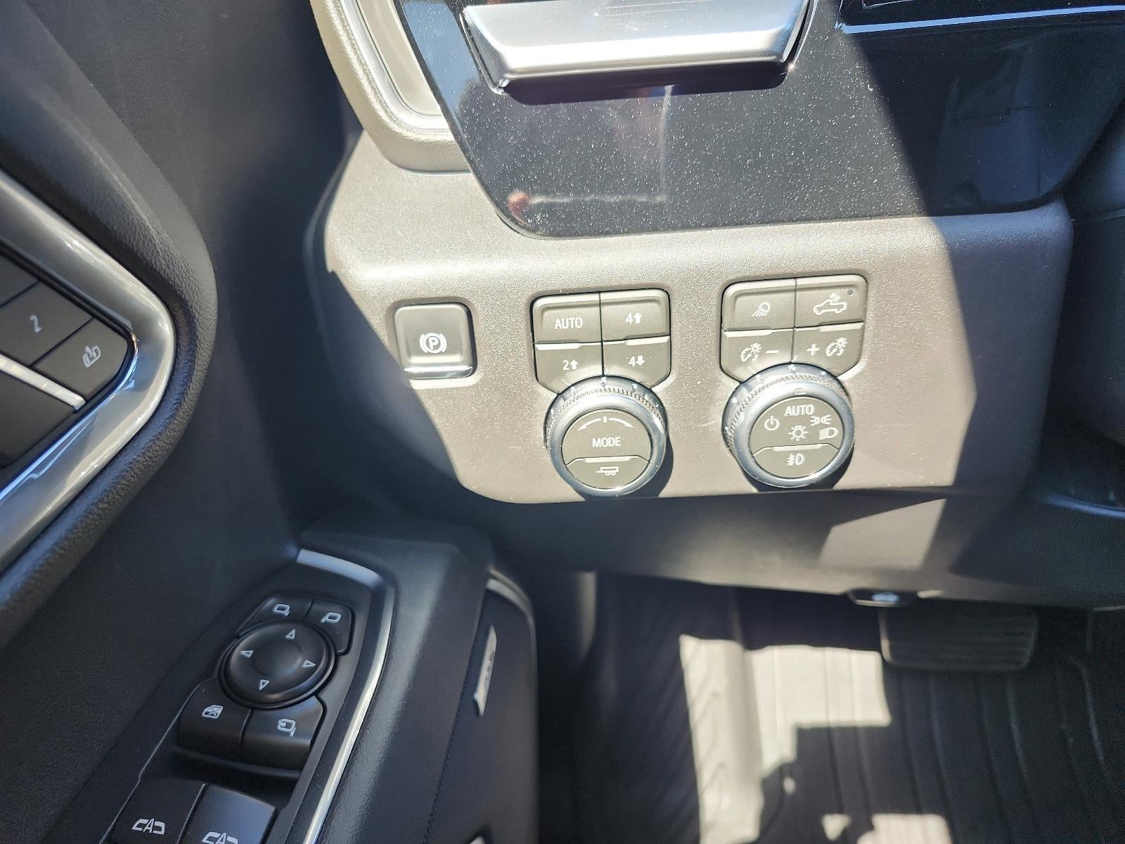 2026 GMC Sierra 1500 Crew Cab Short Box 4-Wheel Drive SLT