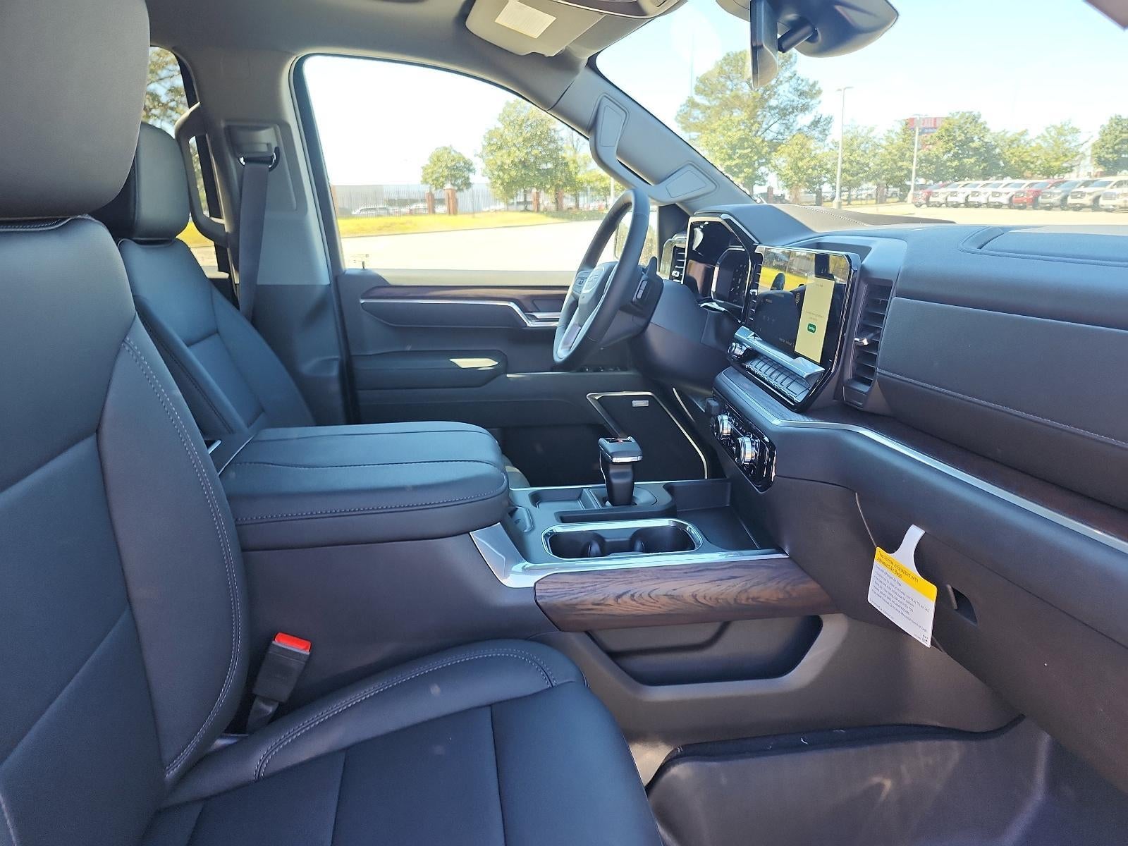 2026 GMC Sierra 1500 Crew Cab Short Box 4-Wheel Drive SLT