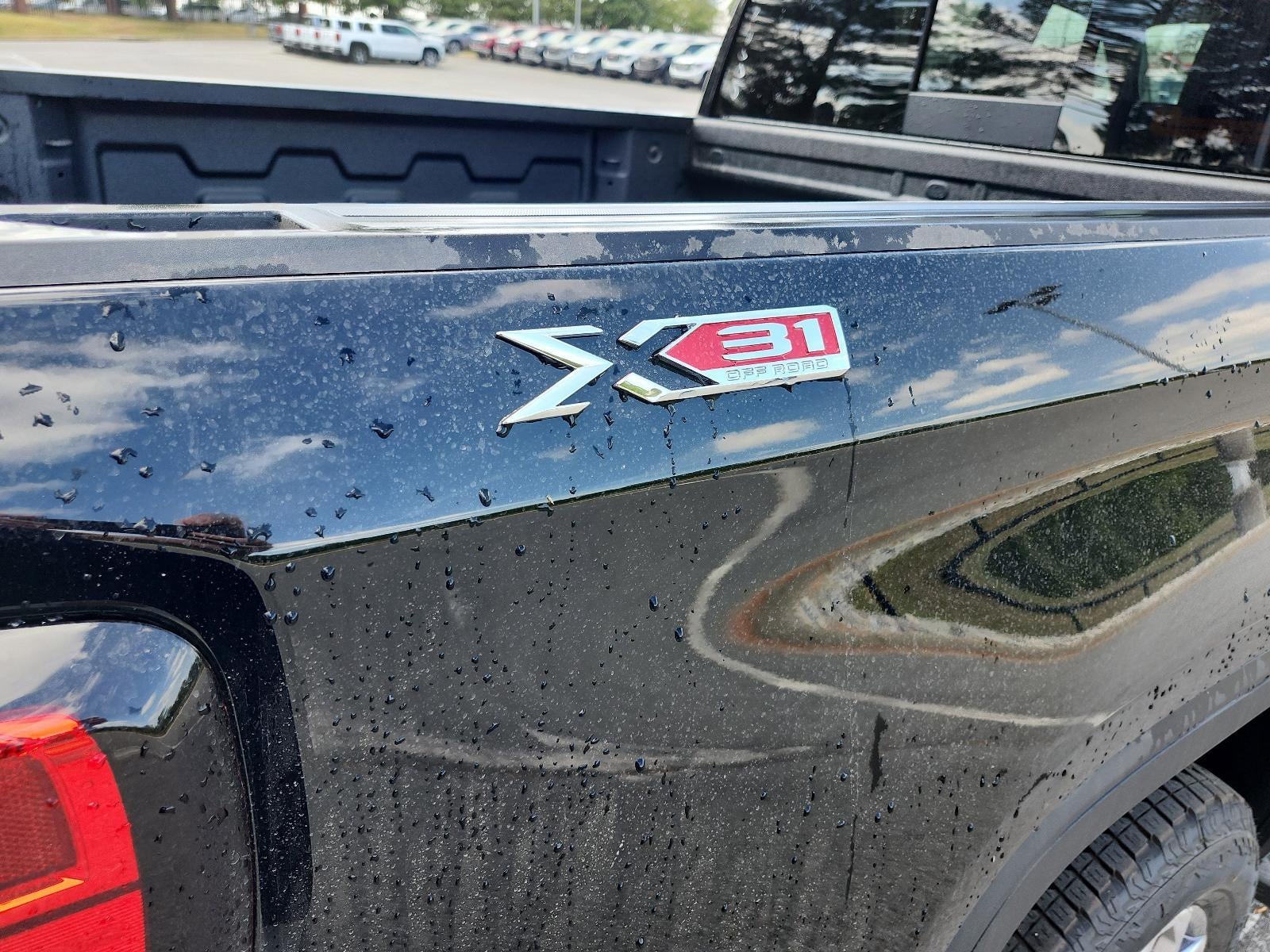 2026 GMC Sierra 1500 Crew Cab Short Box 4-Wheel Drive SLT