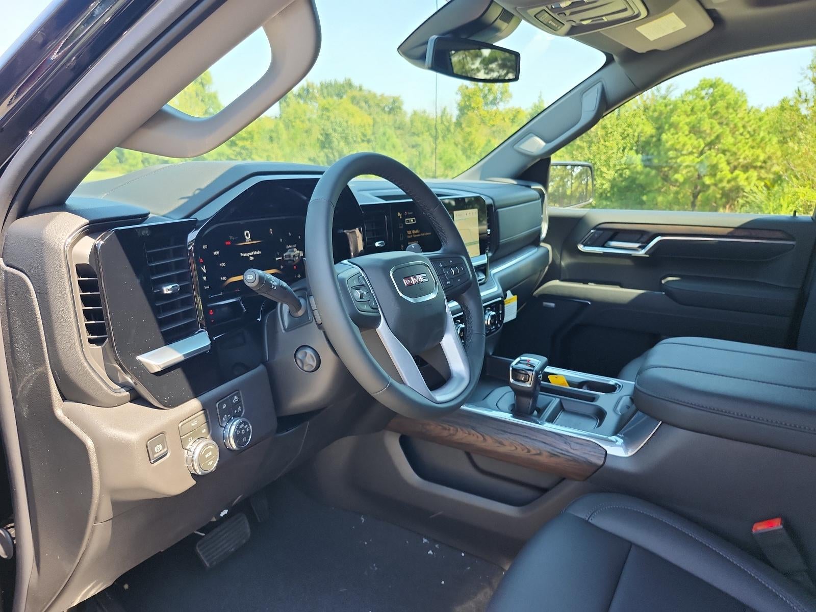 2026 GMC Sierra 1500 Crew Cab Short Box 4-Wheel Drive SLT