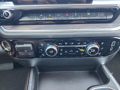 2026 GMC Sierra 1500 Crew Cab Short Box 4-Wheel Drive SLT