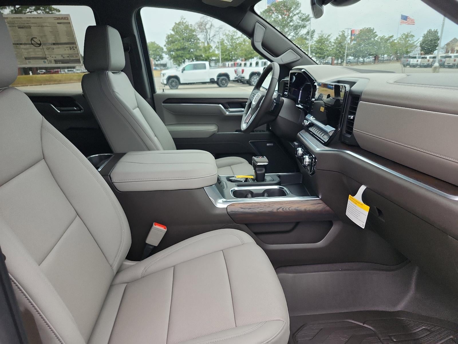 2026 GMC Sierra 1500 Crew Cab Short Box 4-Wheel Drive SLT