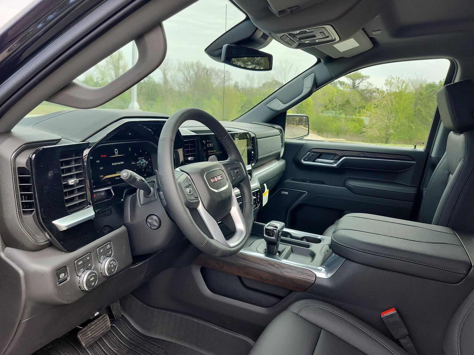 2026 GMC Sierra 1500 Crew Cab Short Box 4-Wheel Drive SLT