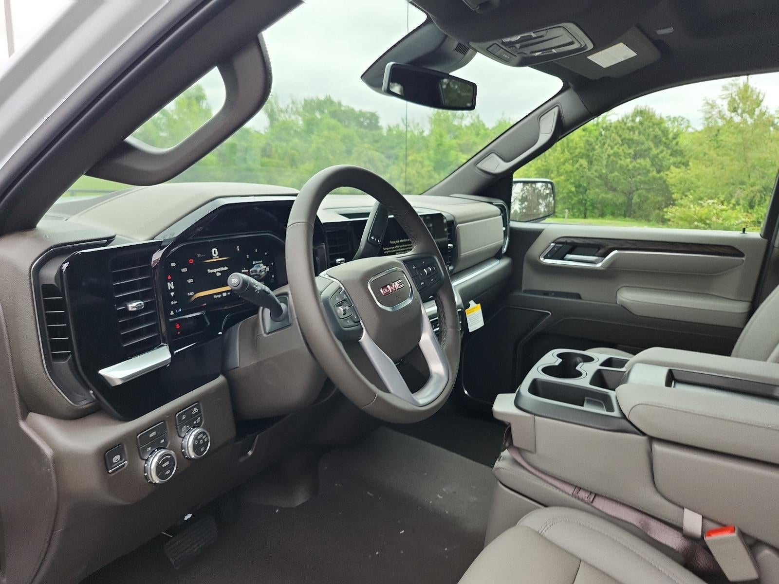 2026 GMC Sierra 1500 Crew Cab Short Box 4-Wheel Drive SLT