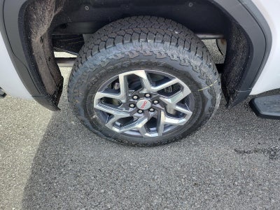 2026 GMC Sierra 1500 Crew Cab Short Box 4-Wheel Drive SLT