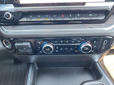 2026 GMC Sierra 1500 Crew Cab Short Box 4-Wheel Drive SLT