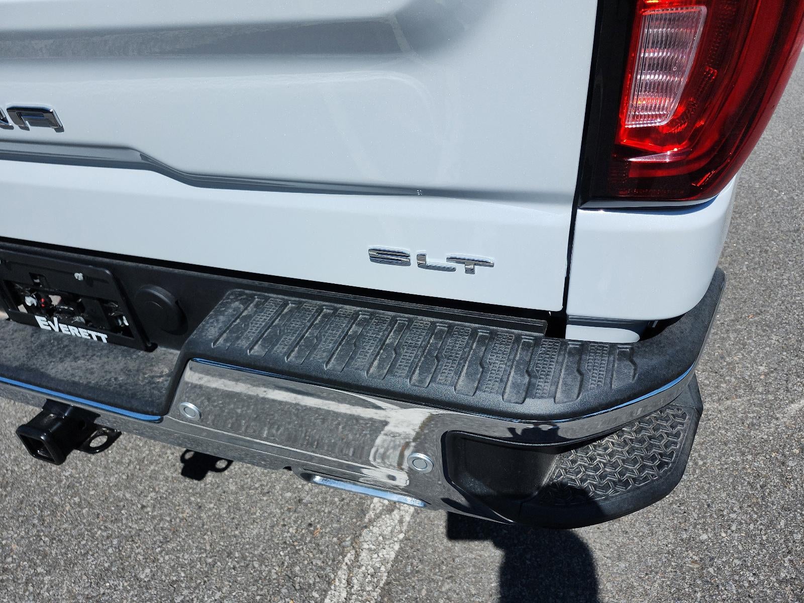 2026 GMC Sierra 1500 Crew Cab Short Box 4-Wheel Drive SLT