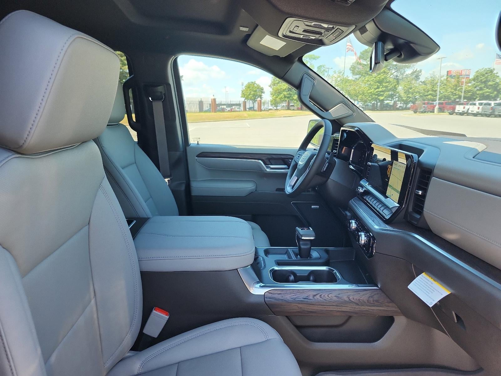 2026 GMC Sierra 1500 Crew Cab Short Box 4-Wheel Drive SLT