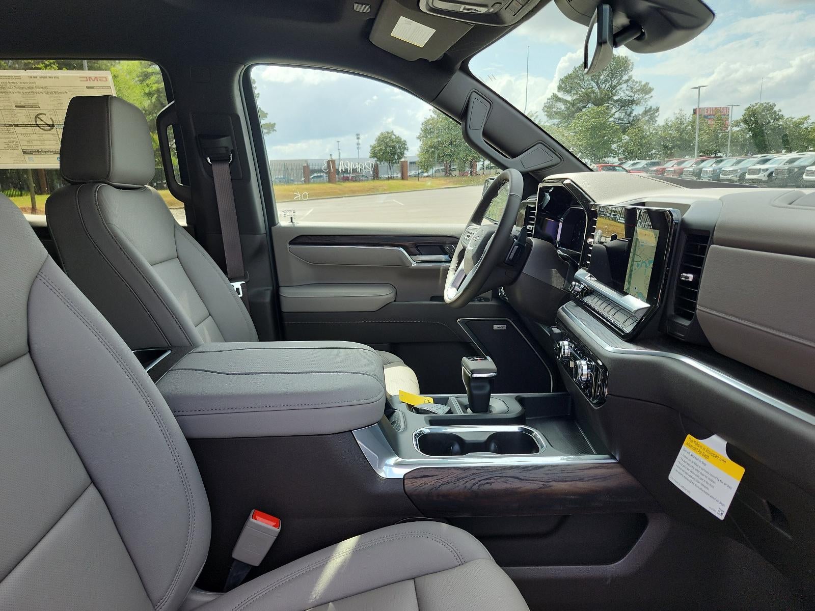 2026 GMC Sierra 1500 Crew Cab Short Box 4-Wheel Drive SLT
