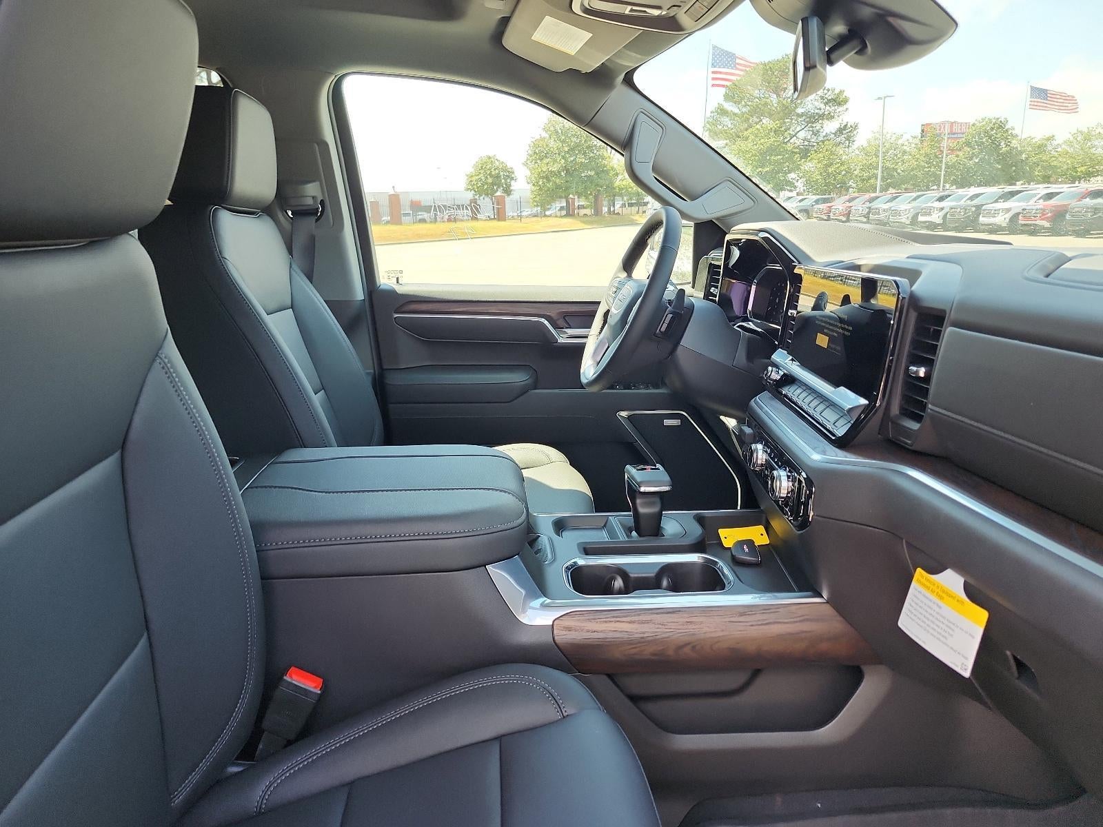 2026 GMC Sierra 1500 Crew Cab Short Box 4-Wheel Drive SLT