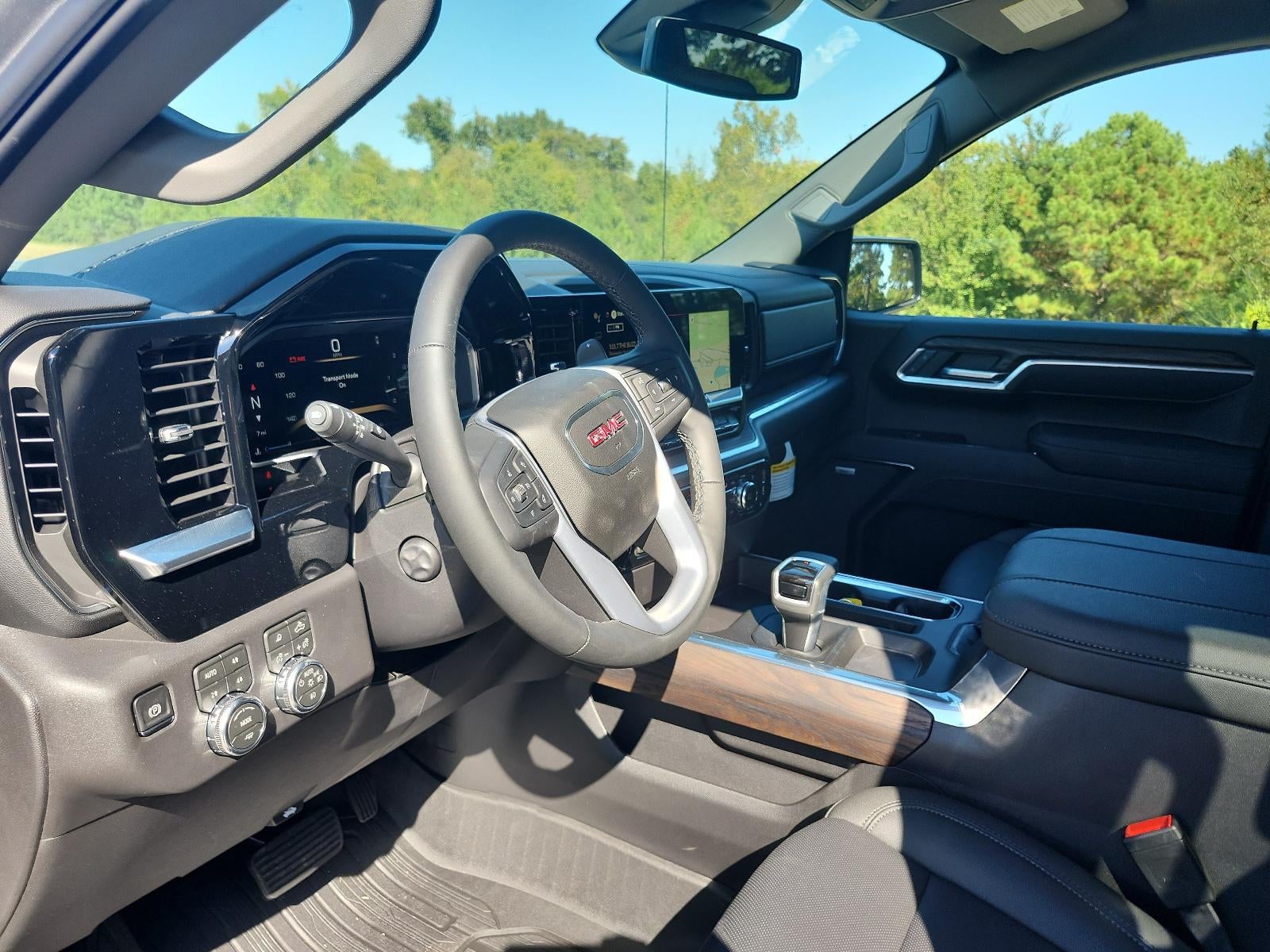2026 GMC Sierra 1500 SLT - Photo 12