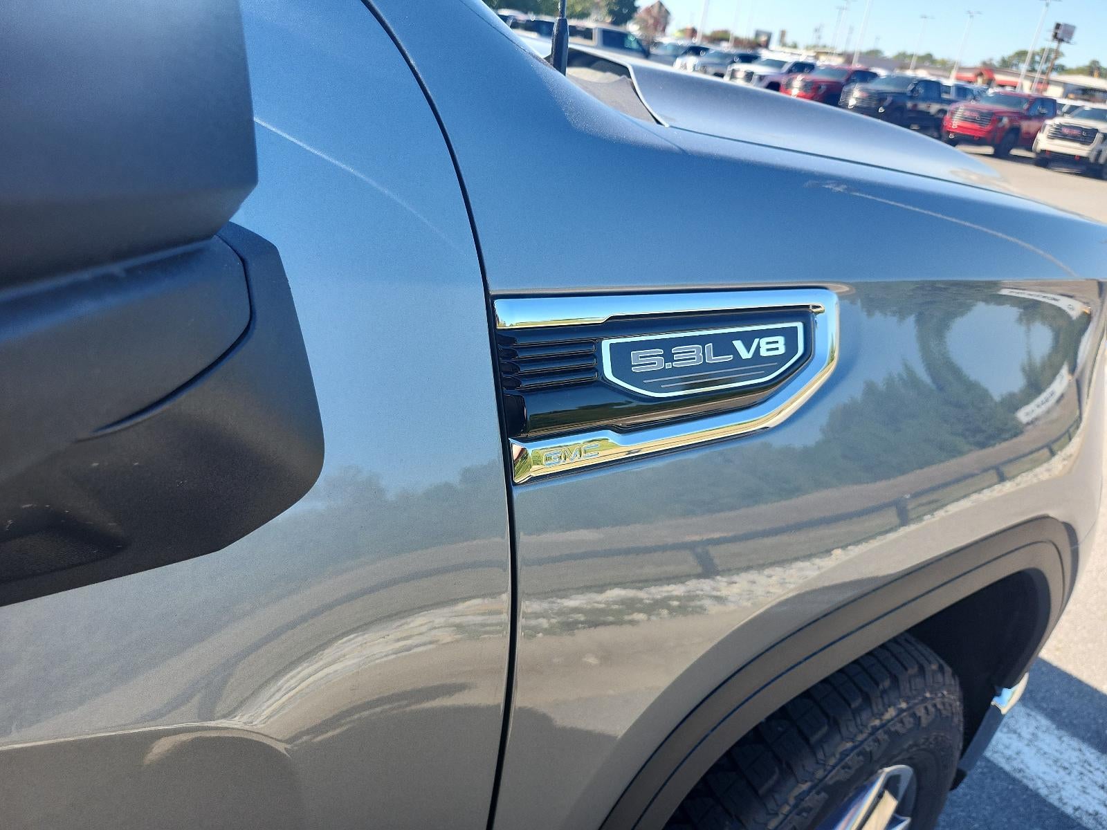 2026 GMC Sierra 1500 SLT - Photo 7