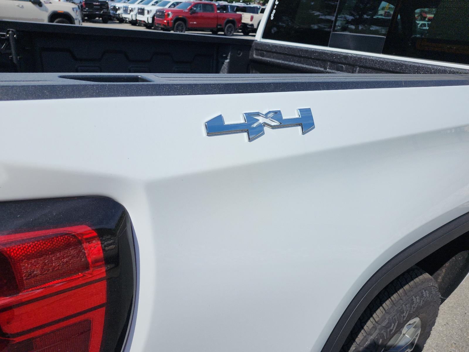 2026 GMC Sierra 1500 Crew Cab Short Box 4-Wheel Drive SLT