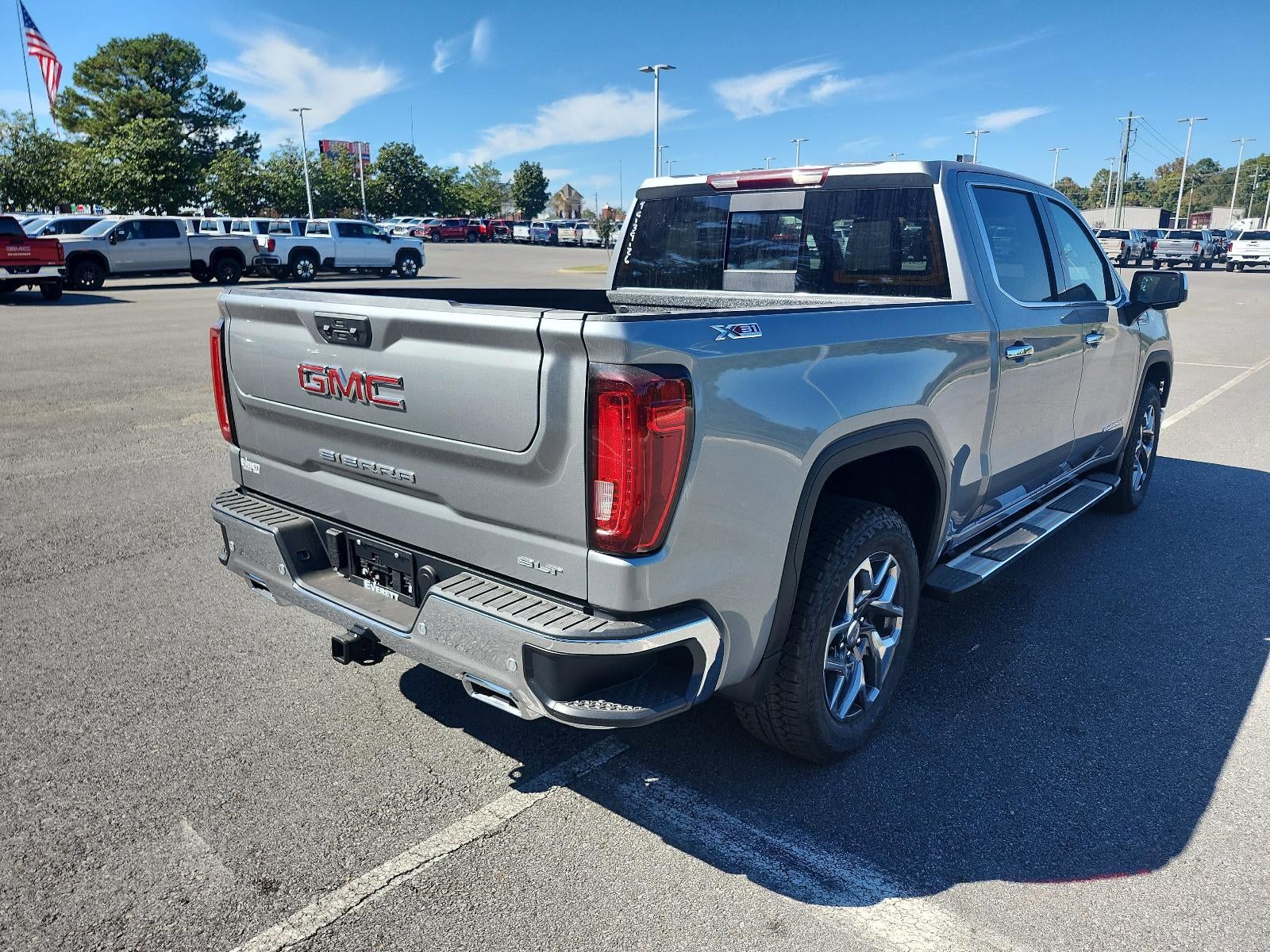 2026 GMC Sierra 1500 Crew Cab Short Box 4-Wheel Drive SLT