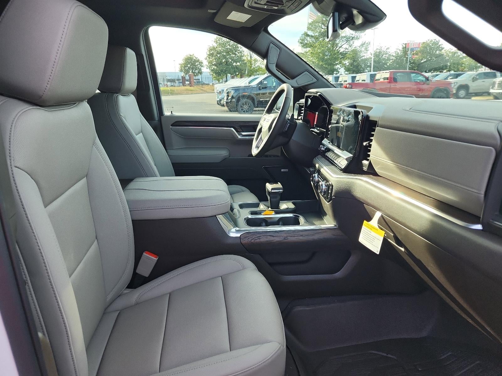 2026 GMC Sierra 1500 Crew Cab Short Box 4-Wheel Drive SLT