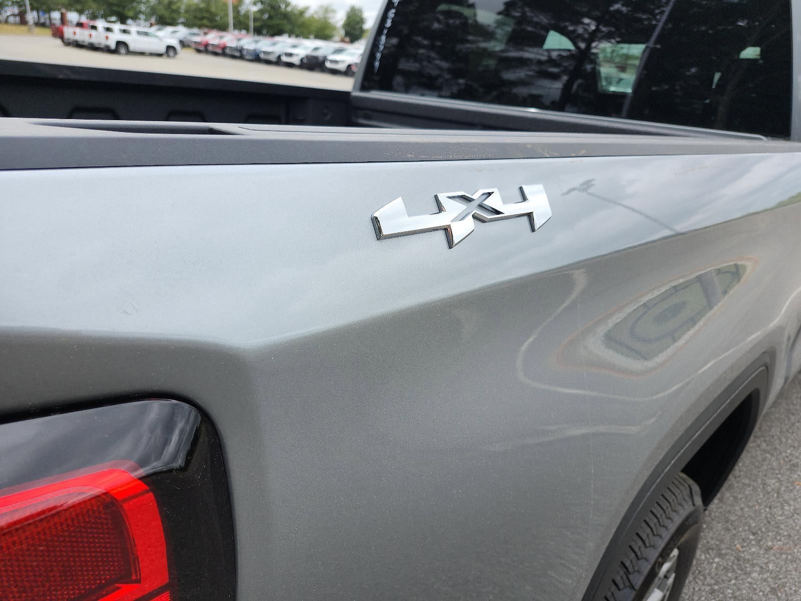 2026 GMC Sierra 1500 Crew Cab Short Box 4-Wheel Drive SLT