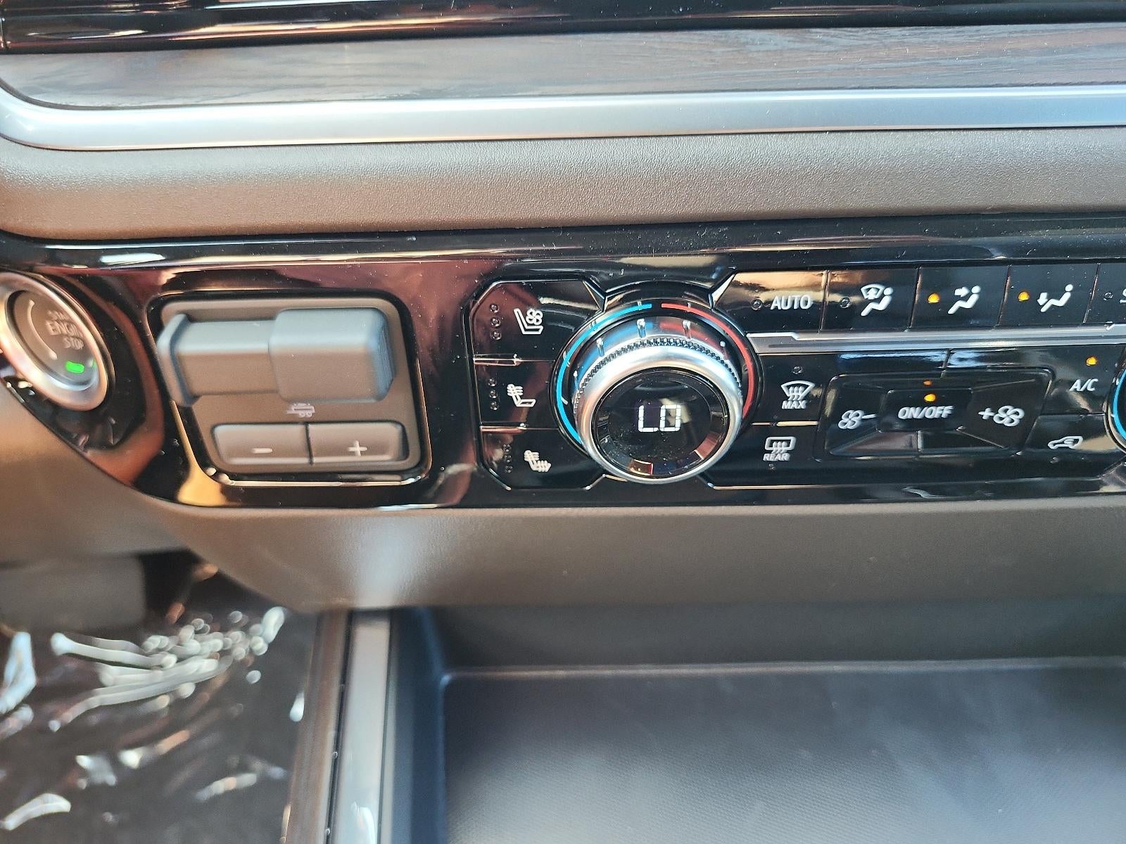 2026 GMC Sierra 1500 SLT - Photo 18