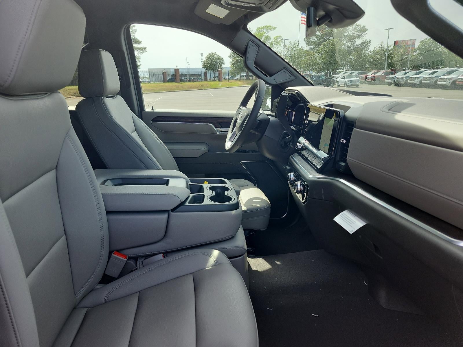 2026 GMC Sierra 1500 Crew Cab Short Box 4-Wheel Drive SLT