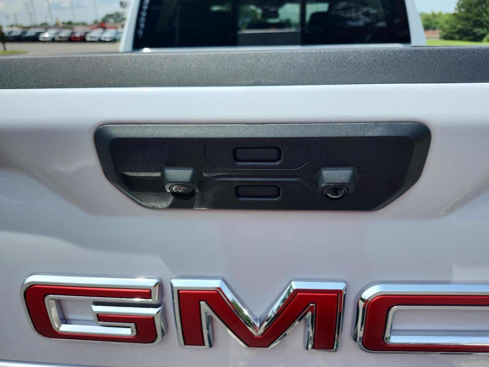 2026 GMC Sierra 1500 Crew Cab Short Box 4-Wheel Drive SLT