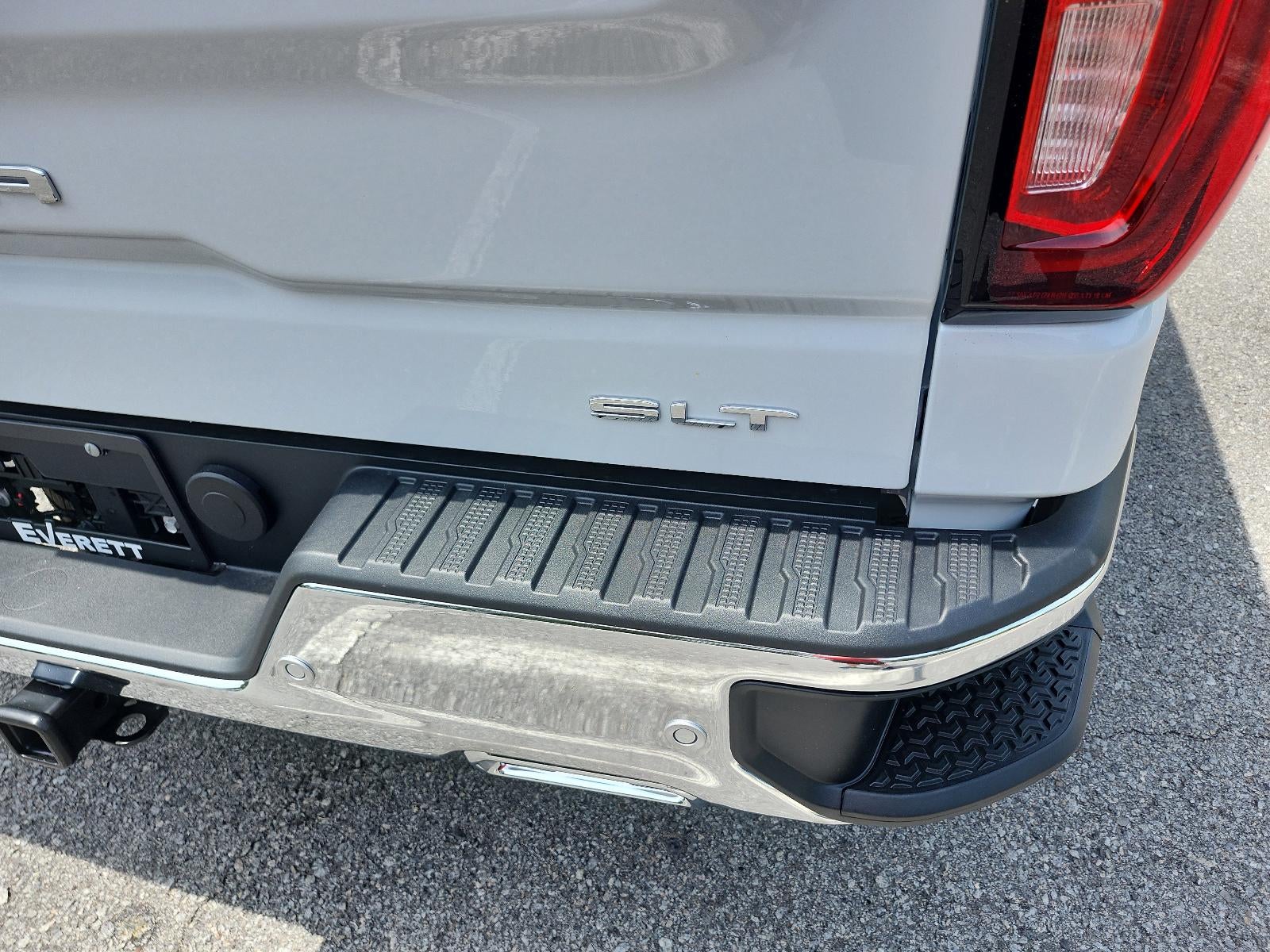 2026 GMC Sierra 1500 Crew Cab Short Box 4-Wheel Drive SLT