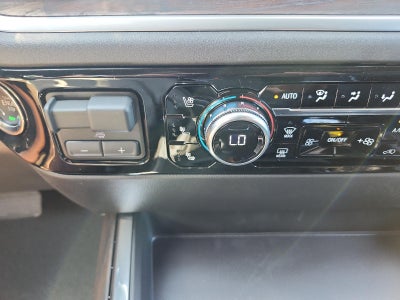 2026 GMC Sierra 1500 Crew Cab Short Box 4-Wheel Drive SLT