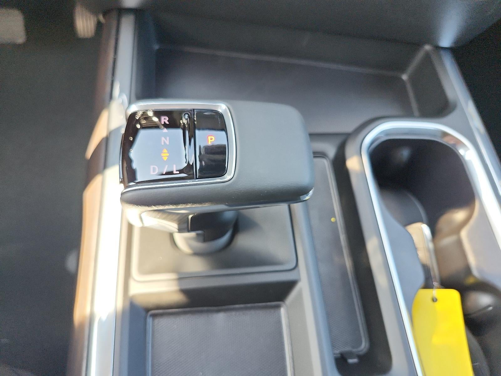 2026 GMC Sierra 1500 SLT - Photo 18