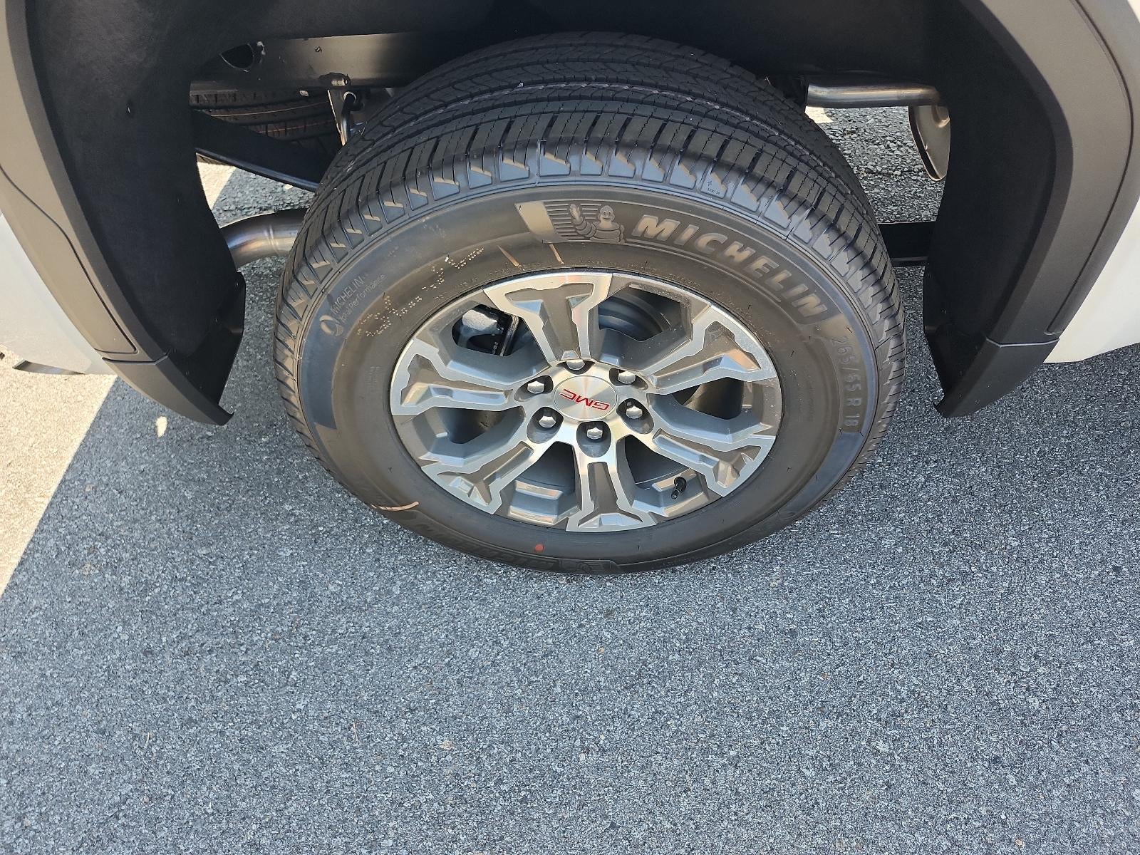 2026 GMC Sierra 1500 SLT - Photo 6