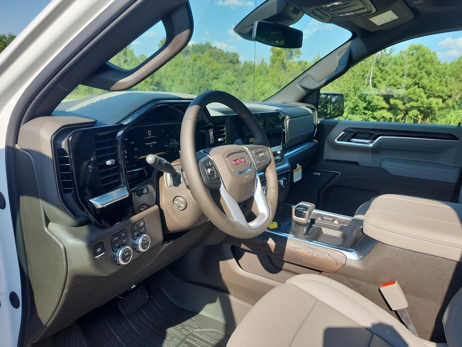 2026 GMC Sierra 1500 Crew Cab Short Box 4-Wheel Drive SLT