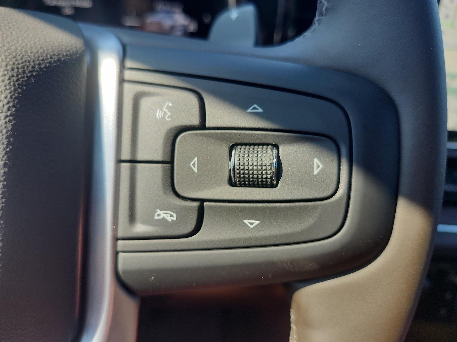 2026 GMC Sierra 1500 Crew Cab Short Box 4-Wheel Drive SLT