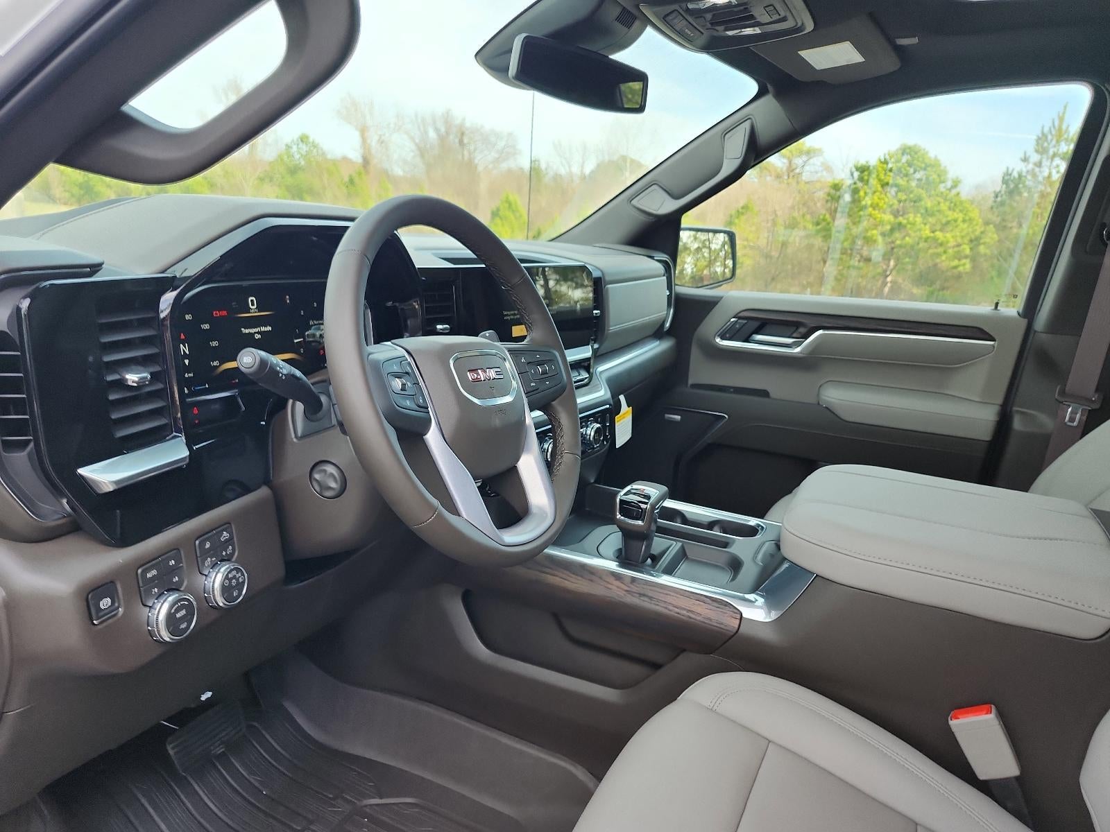 2026 GMC Sierra 1500 Crew Cab Short Box 4-Wheel Drive SLT