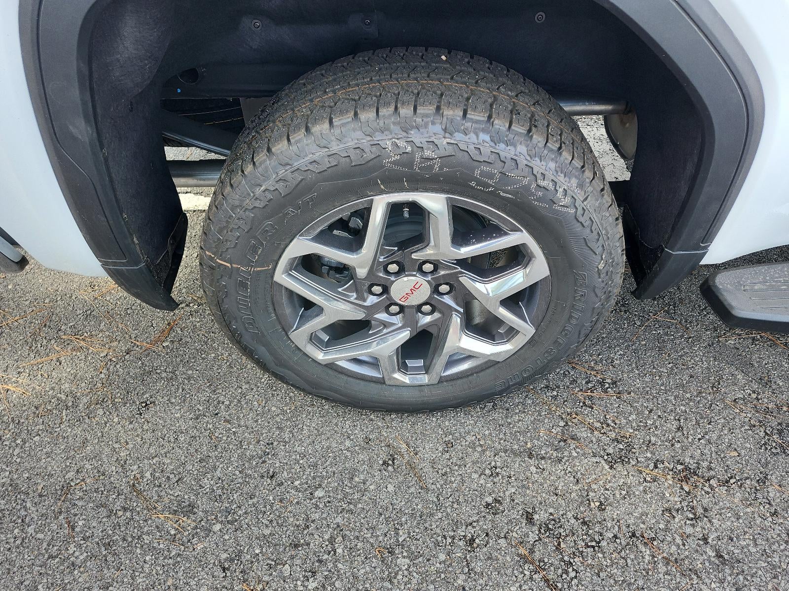 2026 GMC Sierra 1500 Crew Cab Short Box 4-Wheel Drive SLT