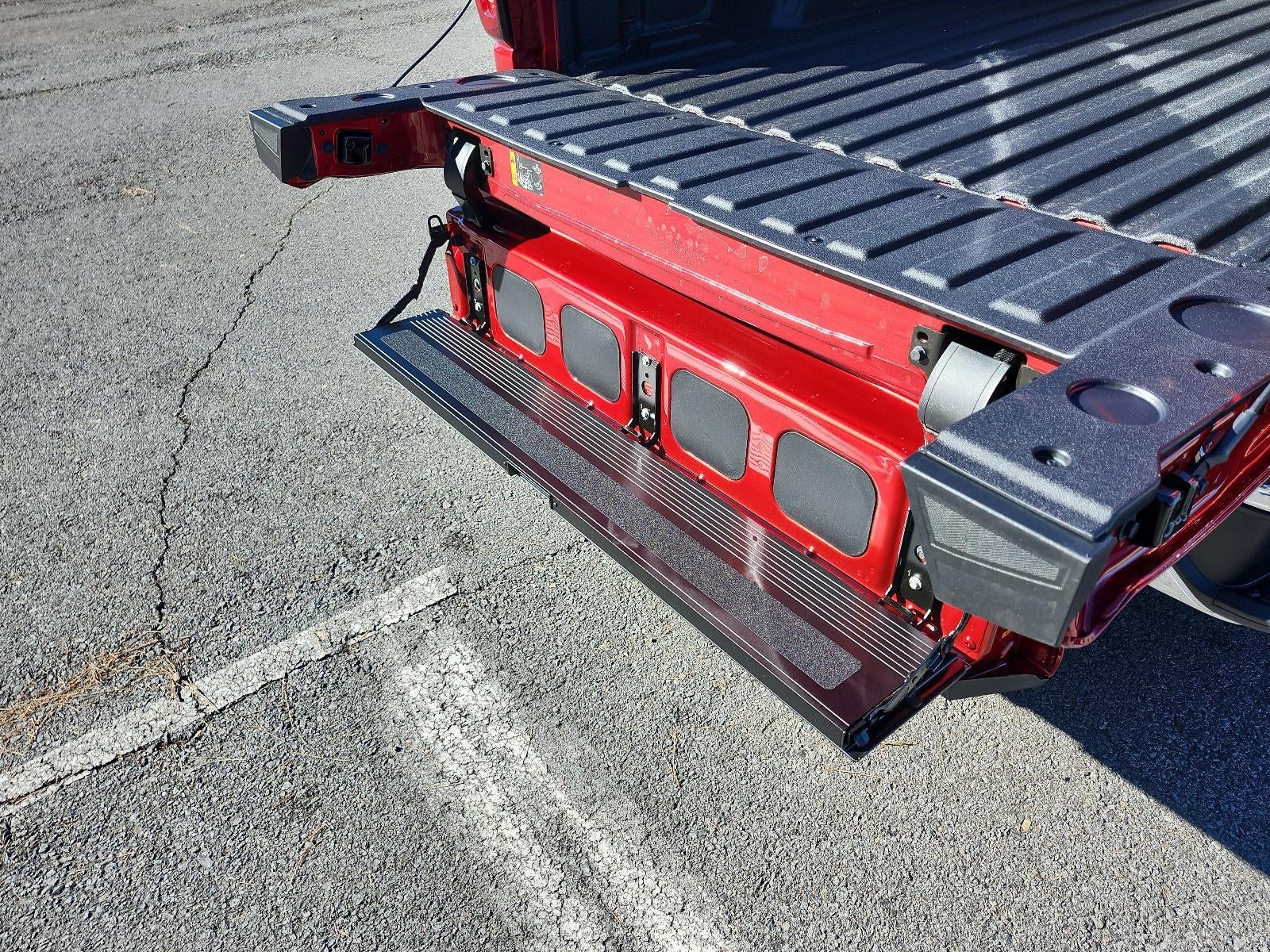 2026 GMC Sierra 1500 Crew Cab Short Box 4-Wheel Drive SLT