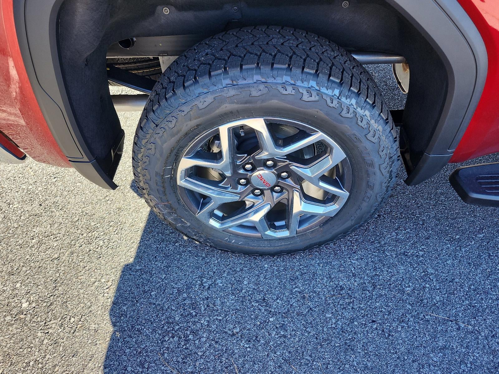 2026 GMC Sierra 1500 Crew Cab Short Box 4-Wheel Drive SLT