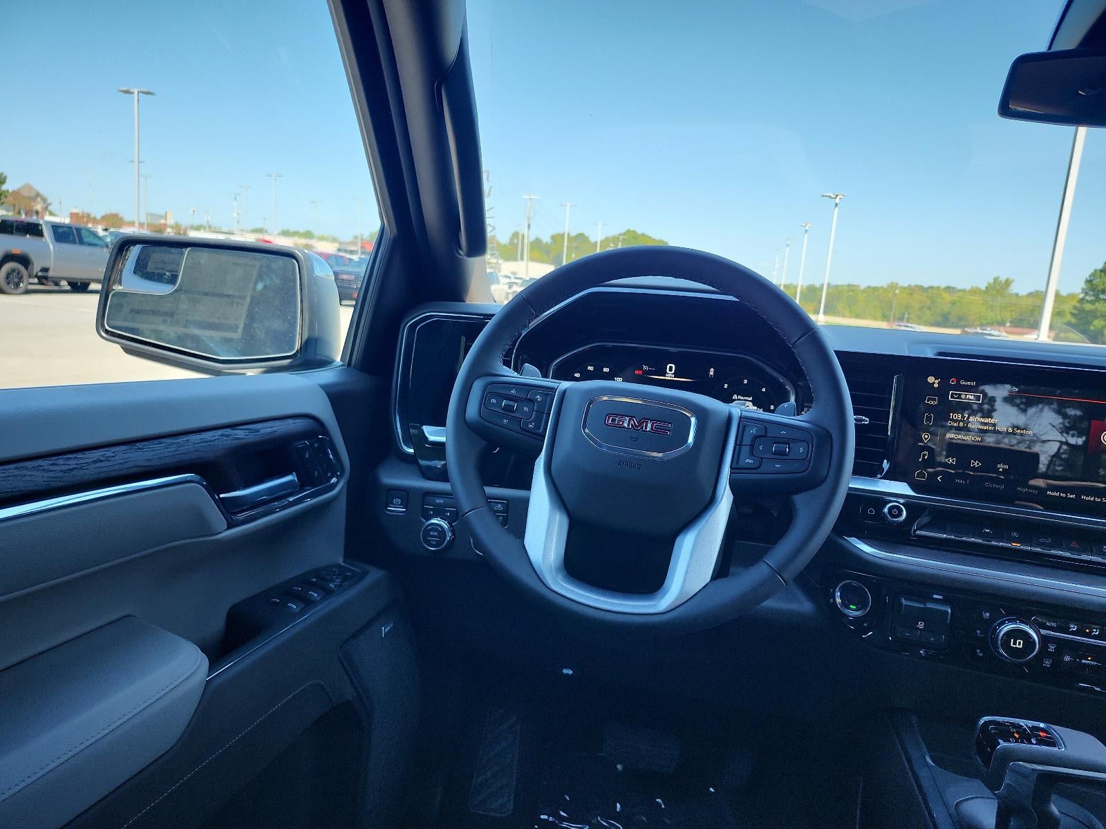 2026 GMC Sierra 1500 Crew Cab Short Box 4-Wheel Drive SLT