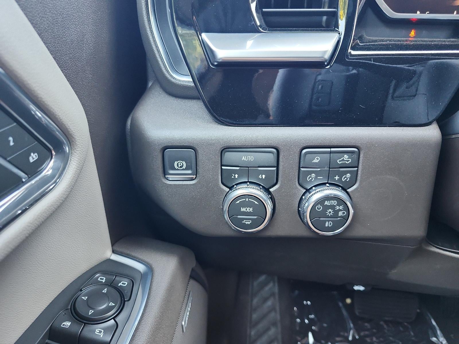 2026 GMC Sierra 1500 Crew Cab Short Box 4-Wheel Drive SLT