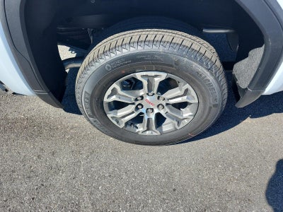 2026 GMC Sierra 1500 Crew Cab Short Box 4-Wheel Drive SLT